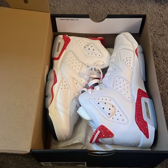 Jordan 6 Red Oreos size 6.5 grade school never worn still have box. - Picture 8 of 10